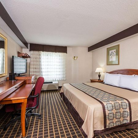 Days Inn By Wyndham Yadkinville מראה חיצוני תמונה