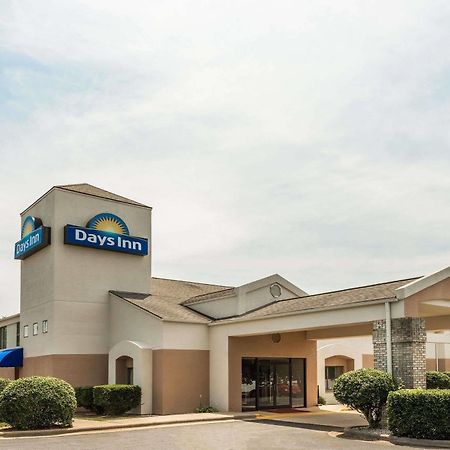 Days Inn By Wyndham Yadkinville מראה חיצוני תמונה