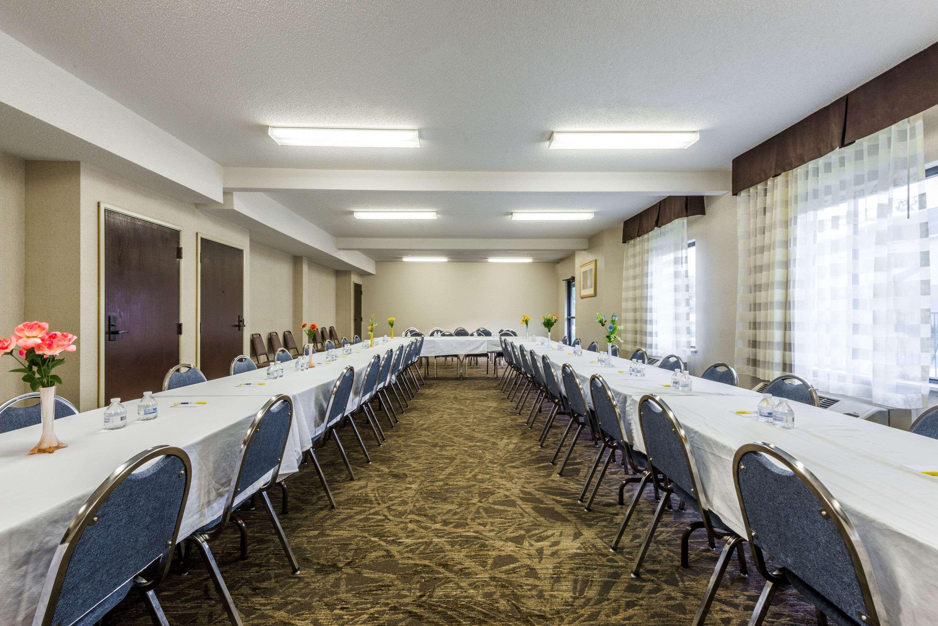 Days Inn By Wyndham Yadkinville מראה חיצוני תמונה