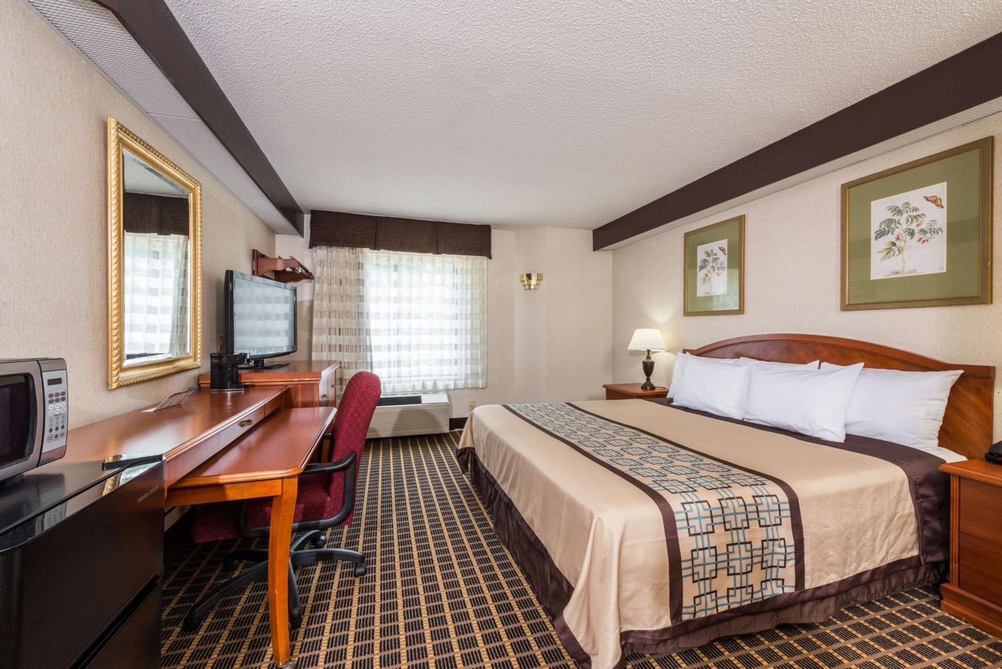 Days Inn By Wyndham Yadkinville מראה חיצוני תמונה